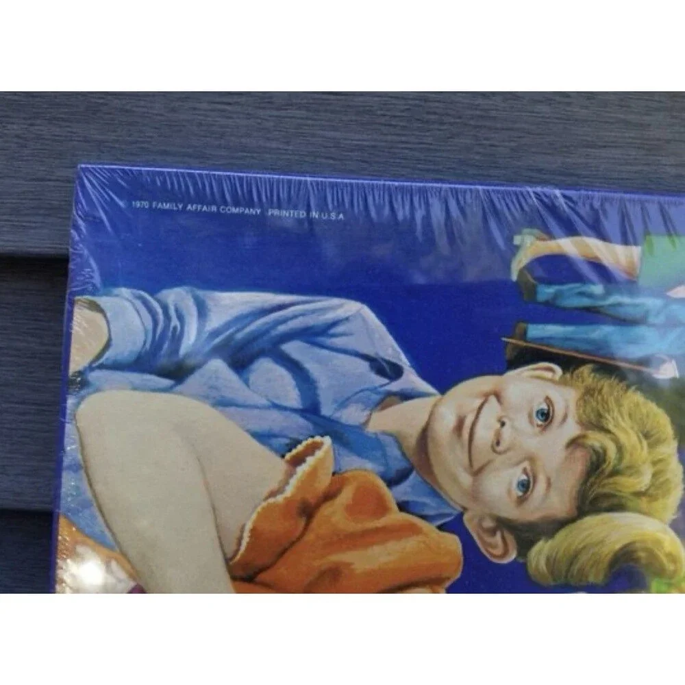 Vintage 1970 Family Affair Cartoon Kit Colorforms Buffy Jody Mrs Beasley NOS